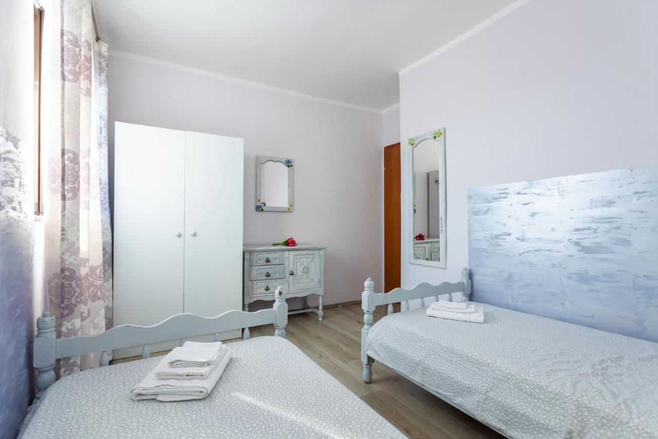 Apartman Doris Milohnici Exterior photo